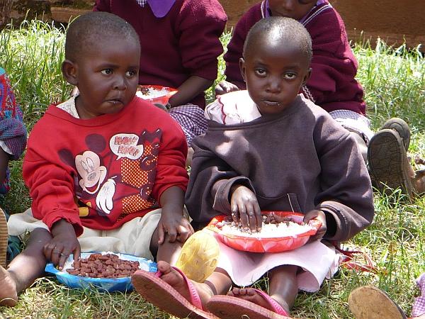 Kenyai gyermekek